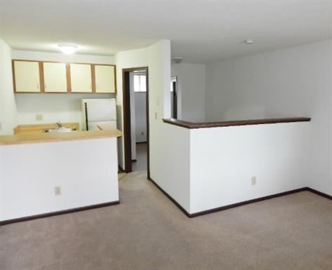 2300 NE 70th St Studio Apartment for Rent - Photo Gallery 1