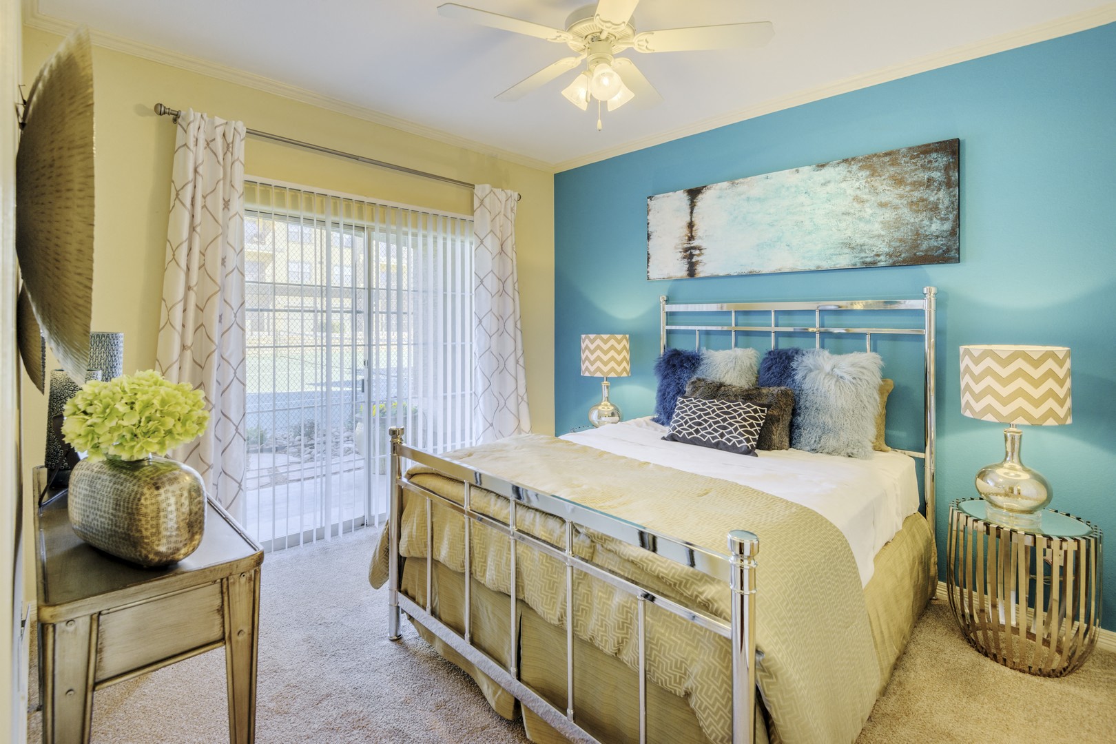 Kensington By The Vineyard Apartments