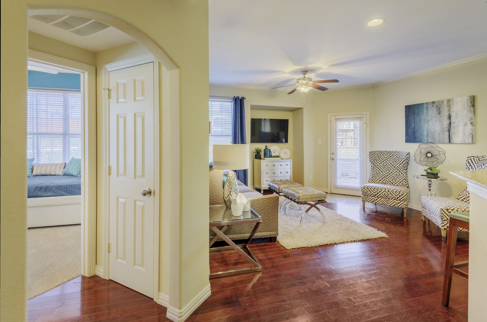 Kensington By The Vineyard Apartments