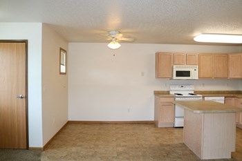 1201 Belsly Blvd 1-2 Beds Apartment for Rent - Photo Gallery 5