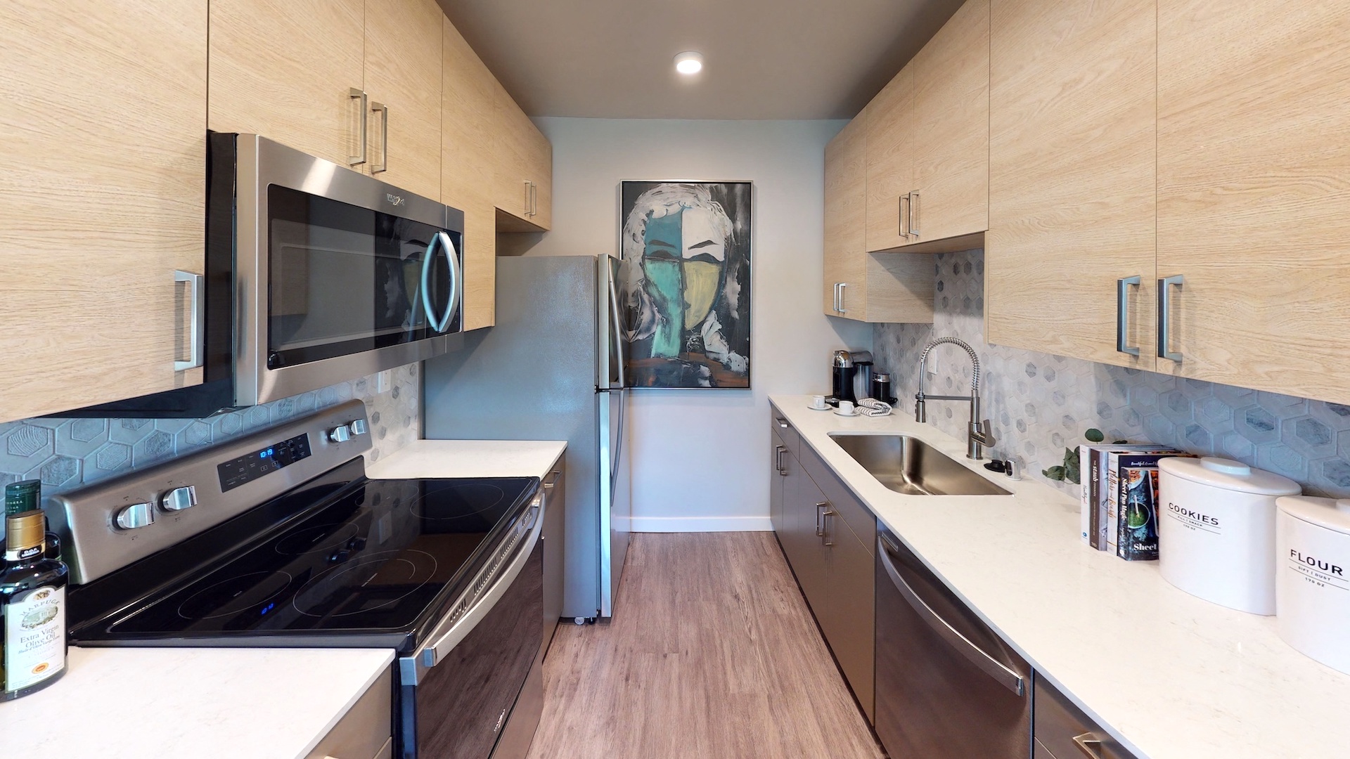 Vercanta Newport Beach | Newport Beach, CA | Kitchen