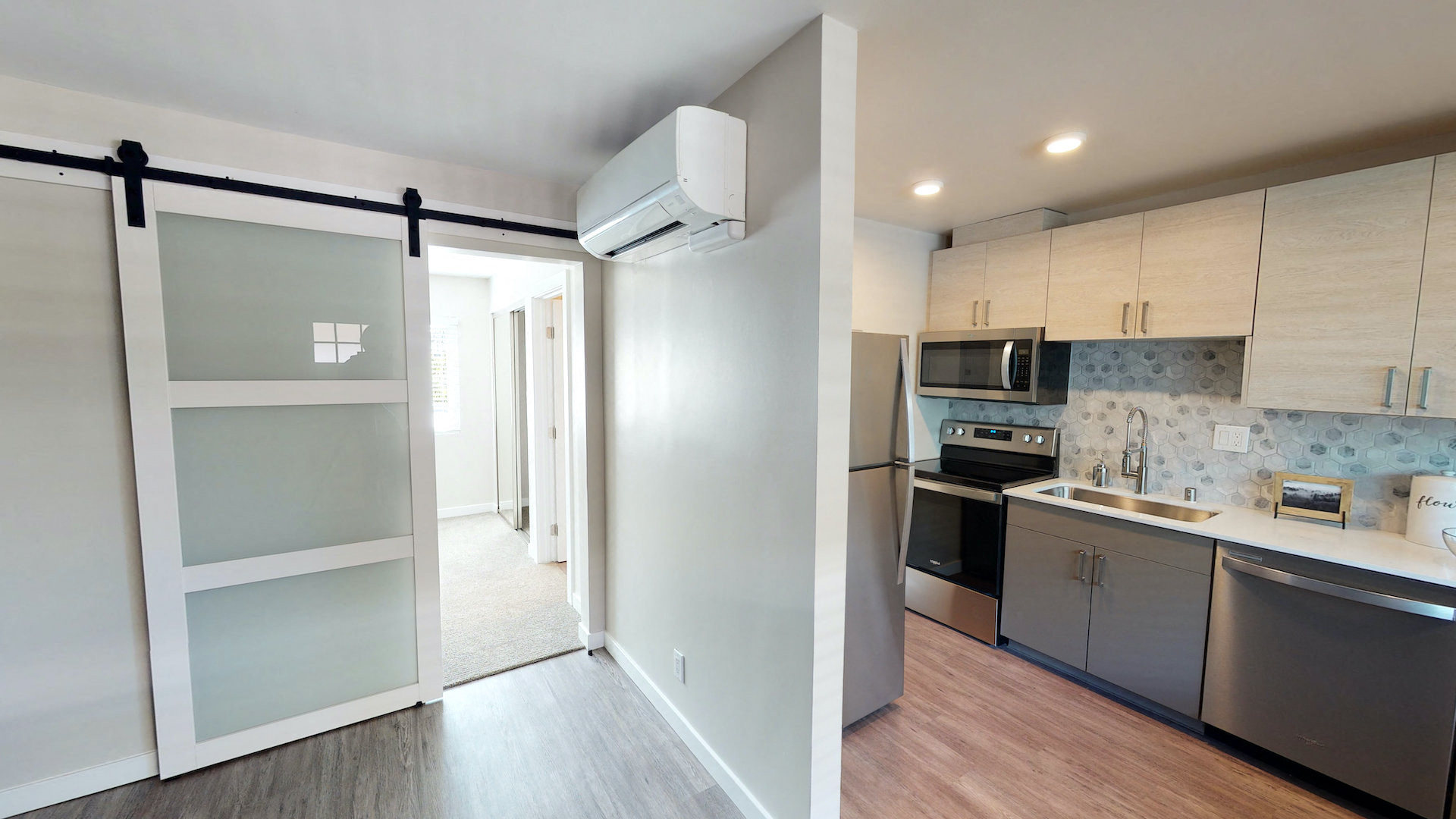 Vercanta Newport Beach | Newport Beach, CA | Kitchen