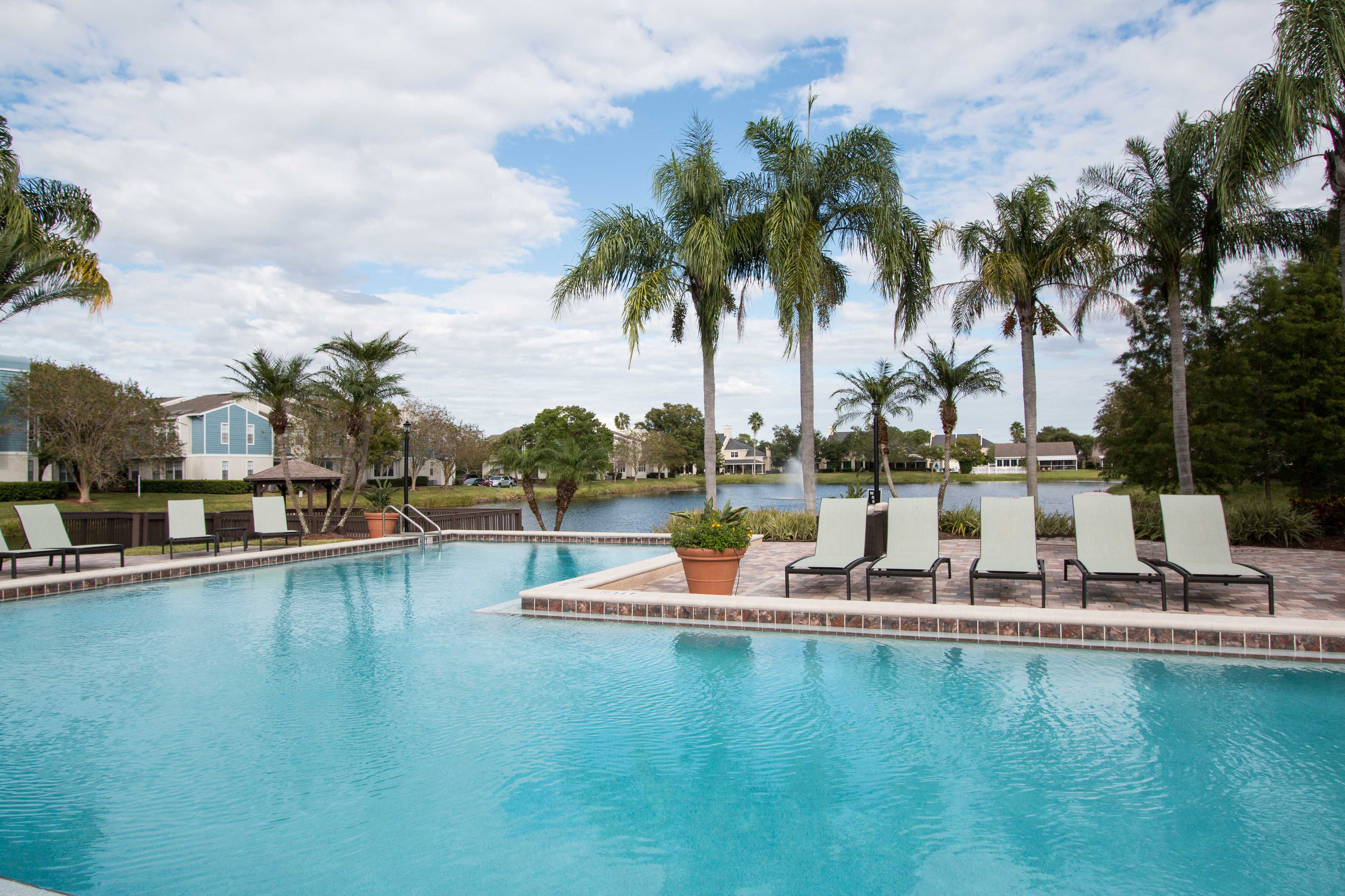 Ashford At Feather Sound Apartments In Clearwater Fl