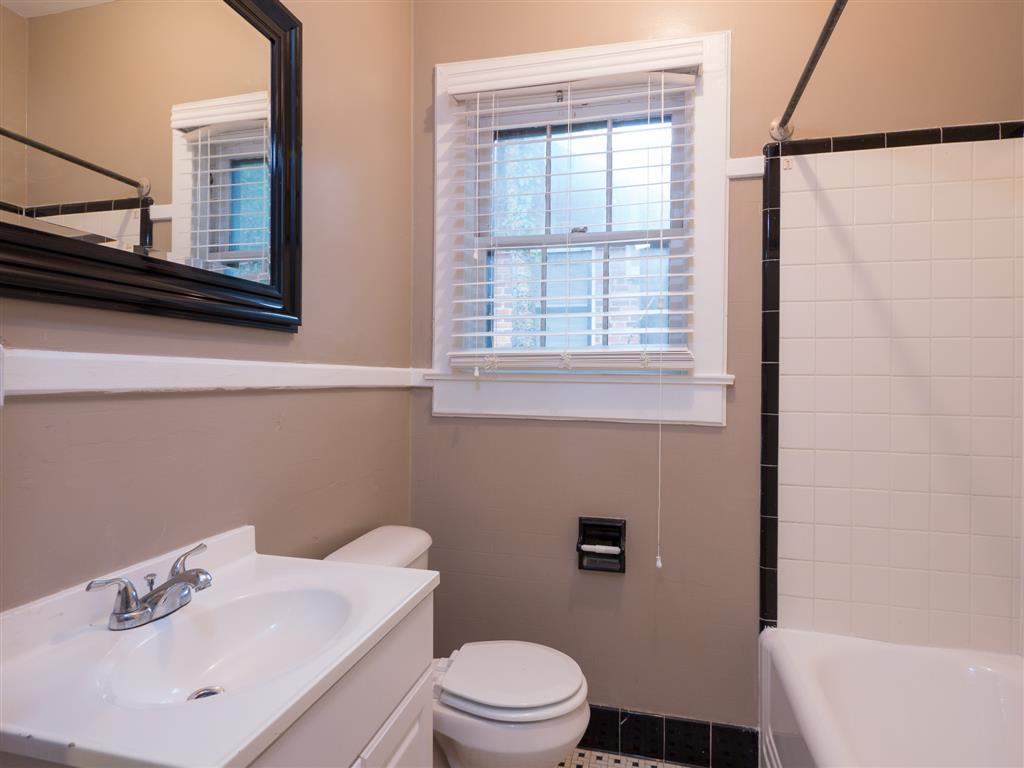 full bathroom with tile