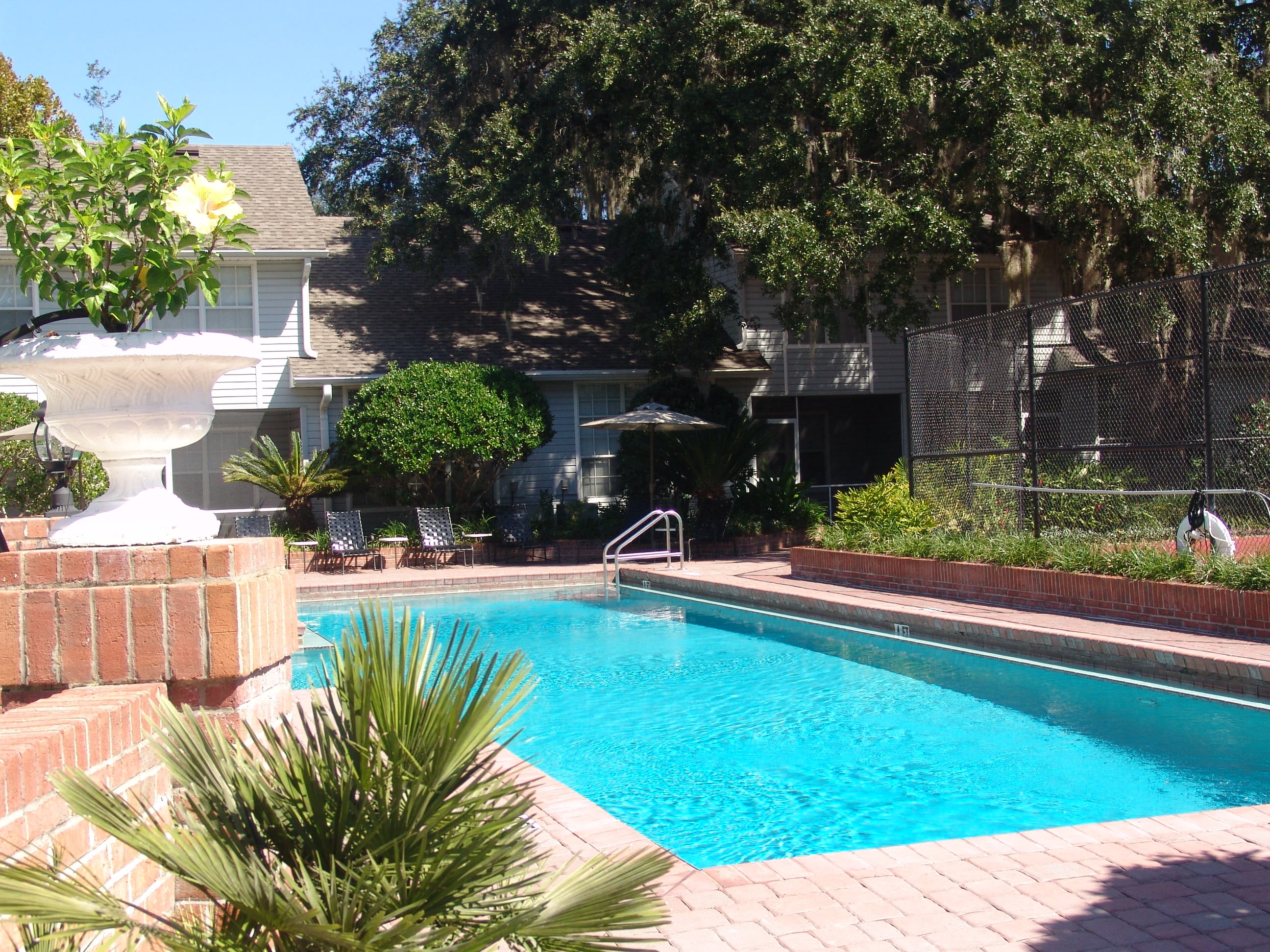 Huntington Lakes Apartments