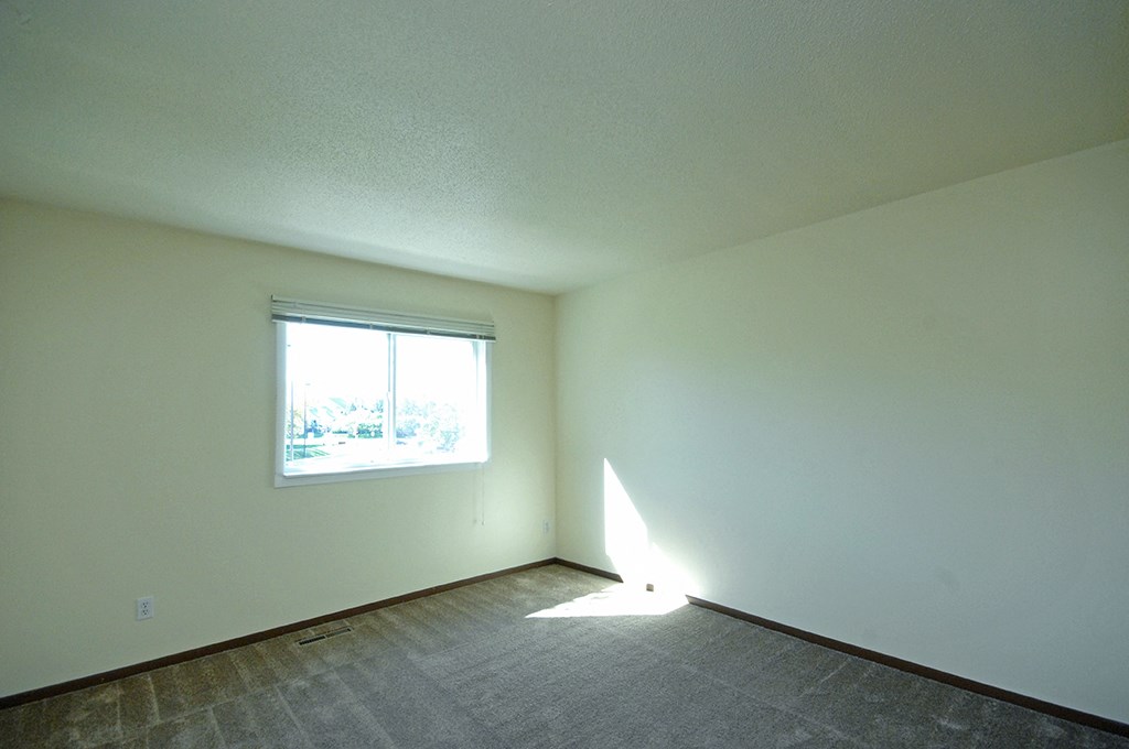 Carpeted Bedroom at Yorkdale Townhomes, Edina, Minnesota