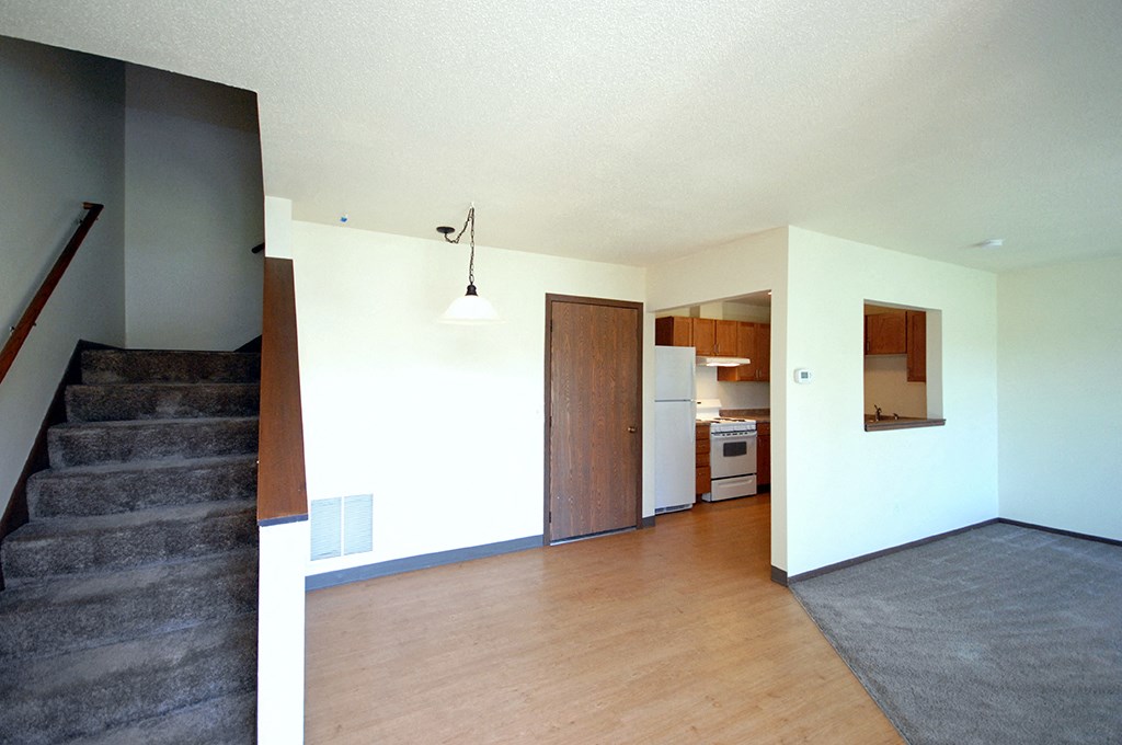 Unfurnished Living Room at Yorkdale Townhomes, Edina, MN, 55435