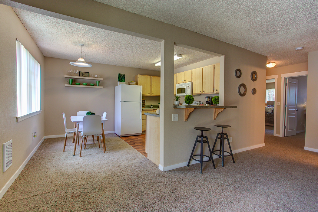 Apartments in Portland, OR Commons at Timber Creek
