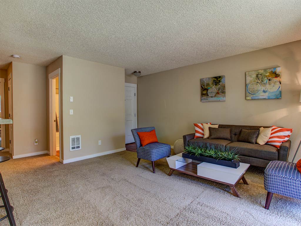 Commons At Timber Creek Apartments, 12450 NW Barnes Rd, Portland, OR