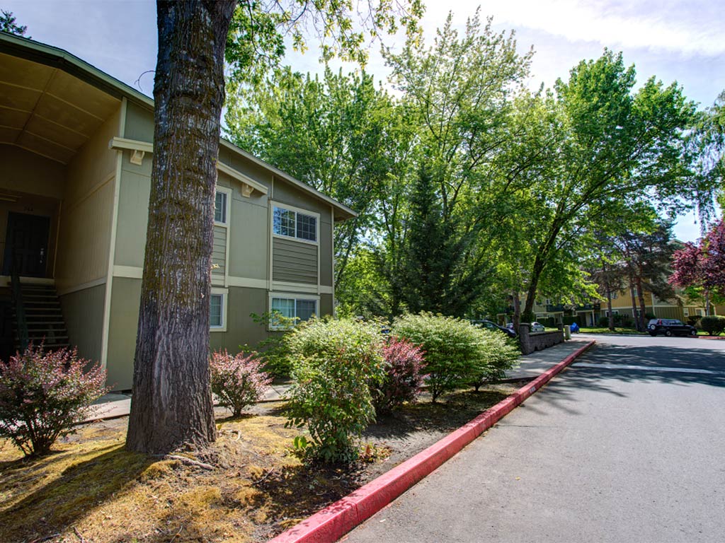 External Apartment View at Commons at Timber Creek, Portland, OR