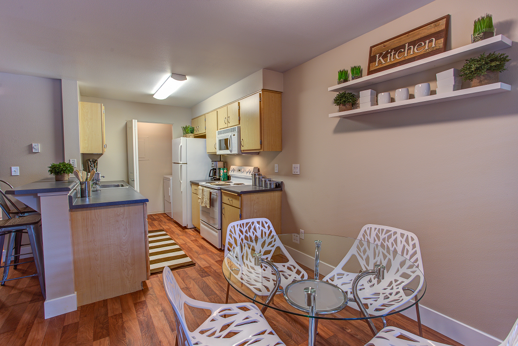 Apartment Property Management Portland, Commons at Sylvan Highlands