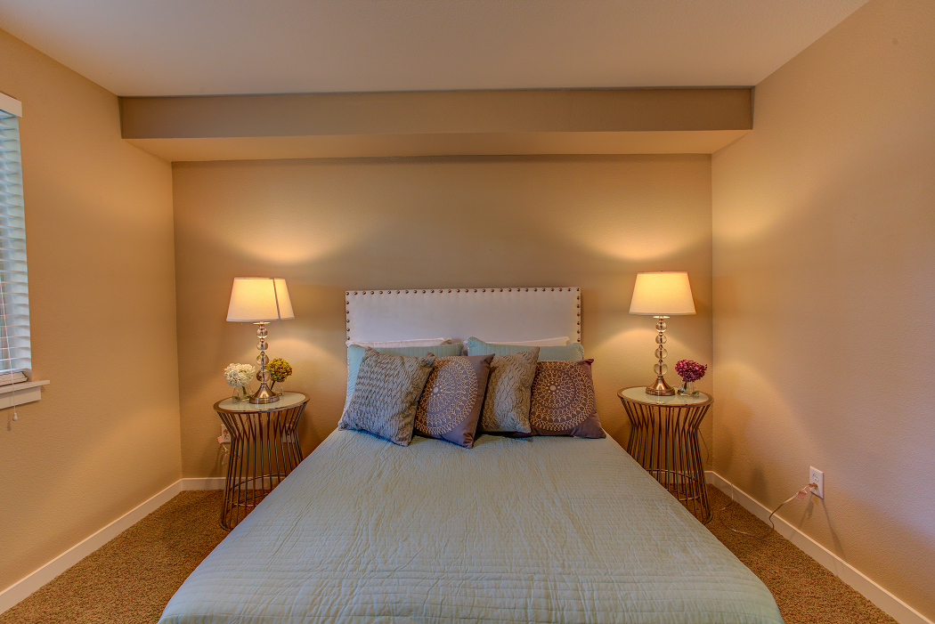 Commons At Avalon Park Apartments