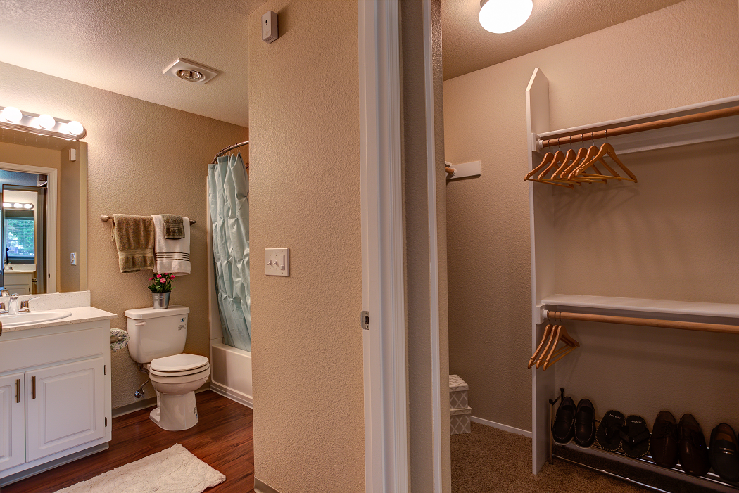 Commons at Dawson Creek Luxury Apartment in Hillsboro