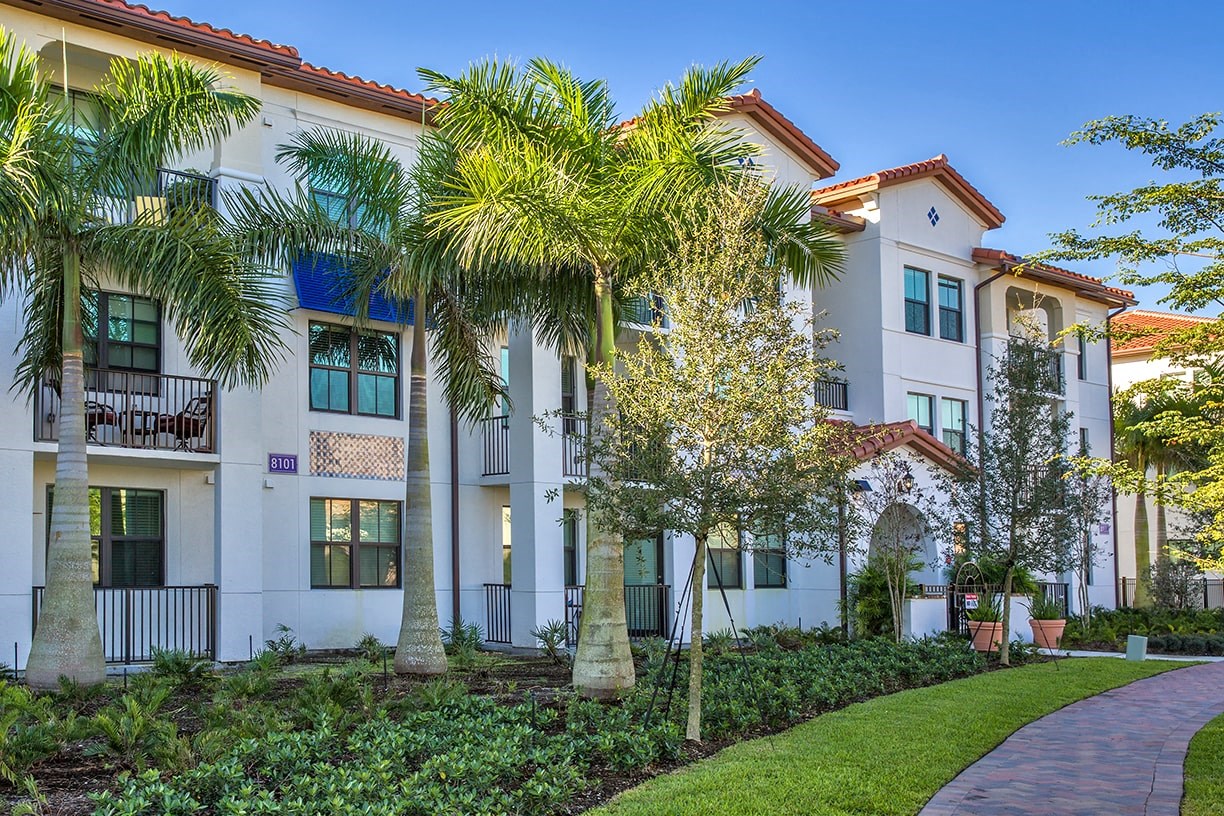 2940 Solano at Monterra | Apartments in Cooper City, FL