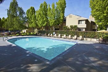 Pool at Club Pacifica, Benicia California