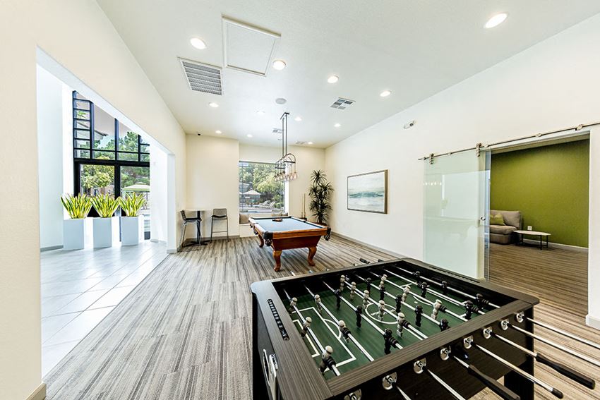 Lounge area with game tables - Photo Gallery
