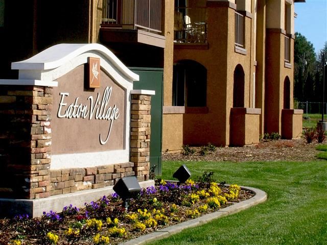 Apartments in Chico CA l Eaton Village Apartments - Photo Gallery 1
