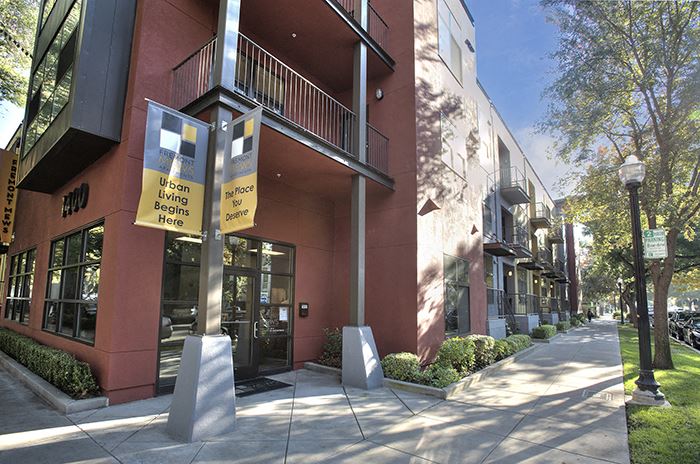 Exterior of Building l Fremont Mews Apartments in Sacramento CA - Photo Gallery 1