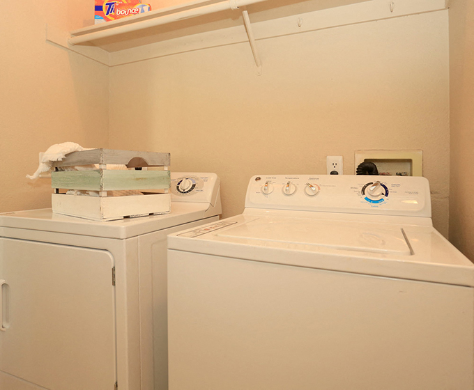 washer and dryer Vacaville CA Apartments for rent Hidden Creek