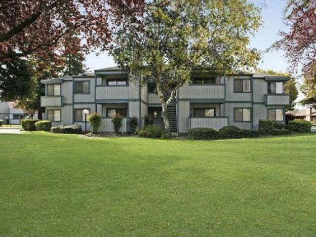 Maple Ridge | Exterior