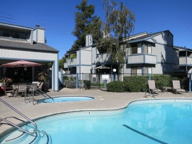 Maple Ridge | Pool - Photo Gallery
