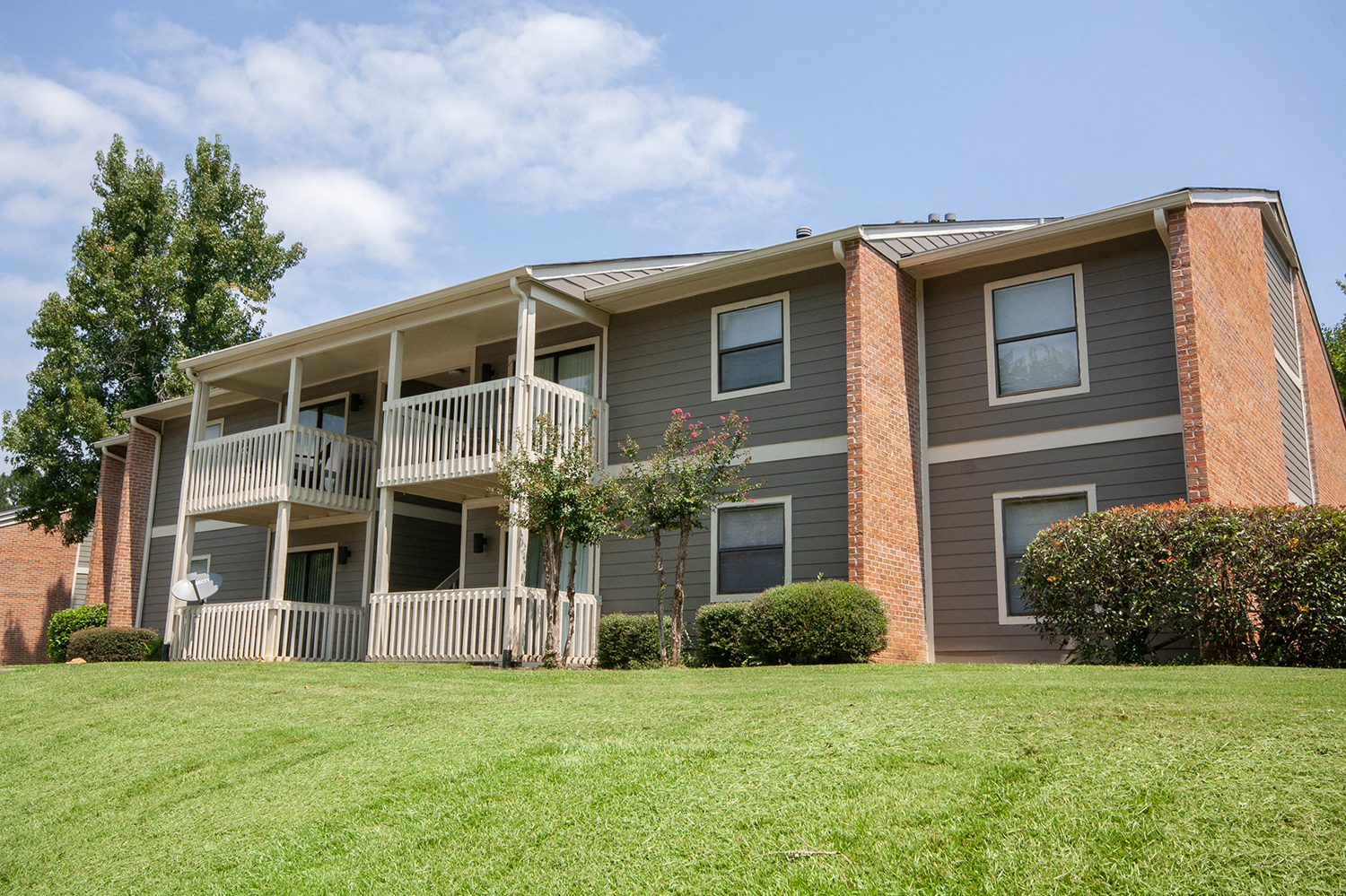 Photos and Video of The Landings Apartment Homes in Macon, GA