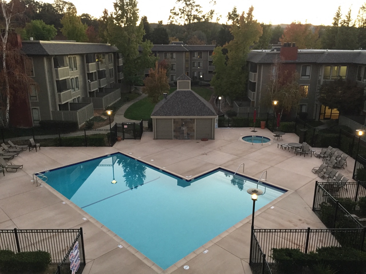 Pool  l Muirwood Garden Apartments Martinez CA