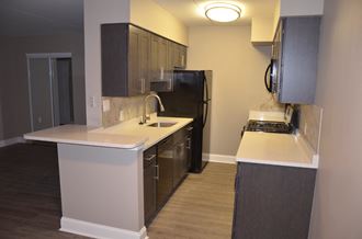 3900 Gateway Drive 1 Bed Apartment for Rent - Photo Gallery 4