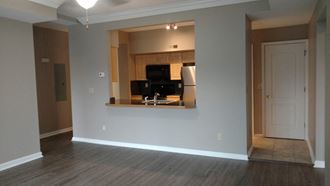 3900 Gateway Drive 1-2 Beds Apartment for Rent - Photo Gallery 5