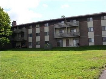 9416 Mountain Dr. 1-2 Beds Apartment for Rent - Photo Gallery 3