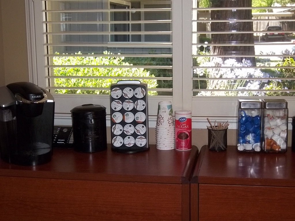 Beverage Station | Oak Ridge Apartment Homes in Sacramento, CA 95841