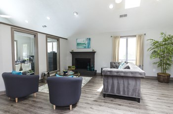 450 Waldan Circle 1-2 Beds Apartment for Rent - Photo Gallery 2