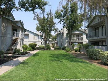 Park Place | Manteca | Apartments | Exterior