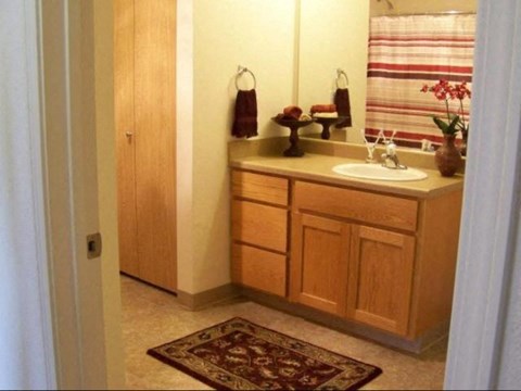 Bathroom Counter Parkside at Mirabeau Apts For Rent | Spokane, WA 99216