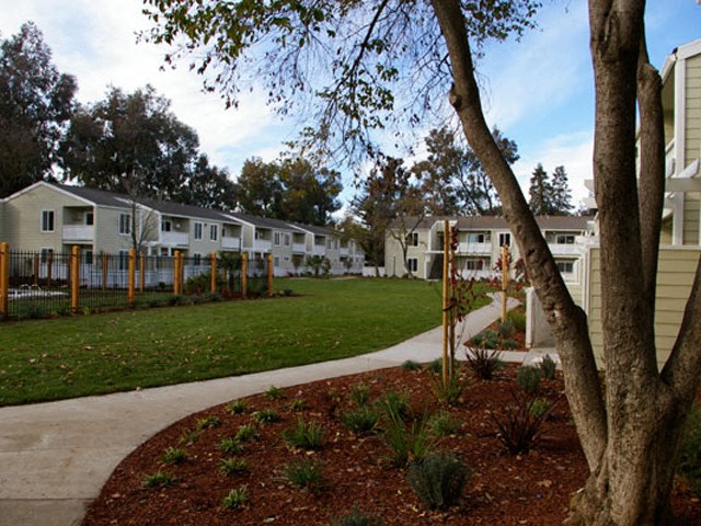Exterior buildingd view with sidewalk at PARKSIDE BRENTWOOD, Brentwood, 94513