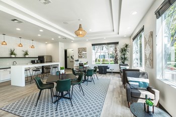 Parkside Villas Apartments | Apartments in Las Vegas | Clubhouse - Photo Gallery 3