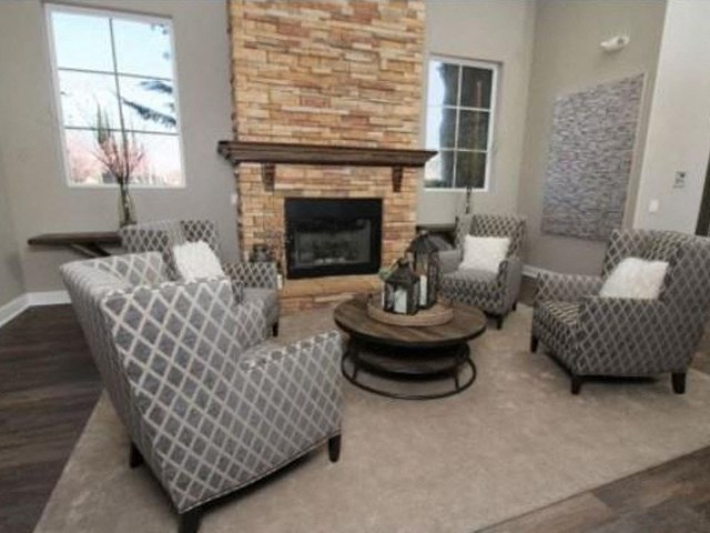 Clubhouse Seating and FIreplace Apt rentals in Elk Grove l Siena Villas