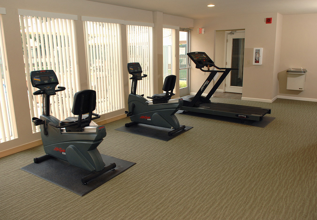 Fitness Room l Somerset Apartments in Antioch CA