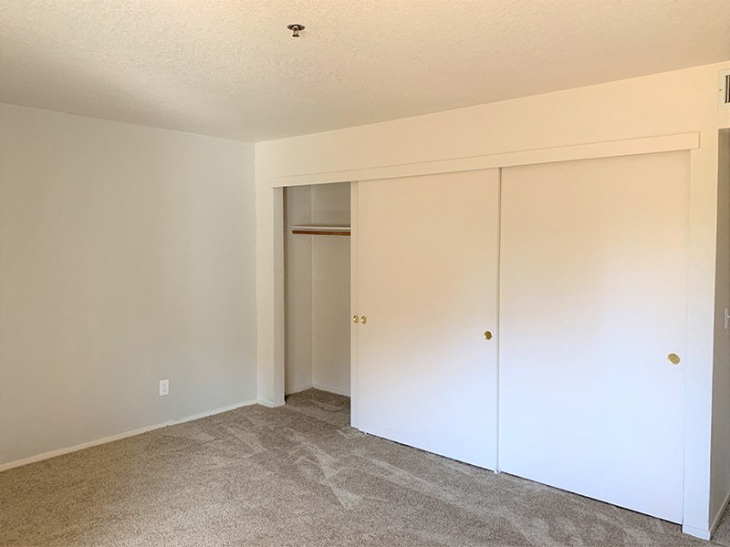 Large Closets at Somerset Apartments in Antioch, CA 94509