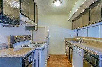 kitchen - Photo Gallery 6