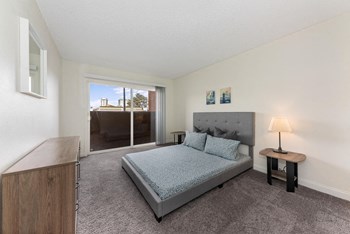 895 Sierra Vista Drive Studio-2 Beds Apartment for Rent - Photo Gallery 10