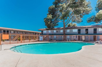 pool area - Photo Gallery 3