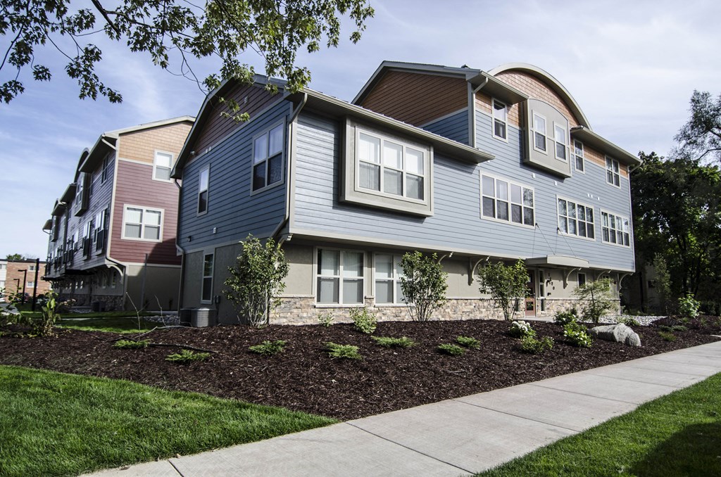 Townhomes in East Lansing near Michigan State University | Beech Townhomes