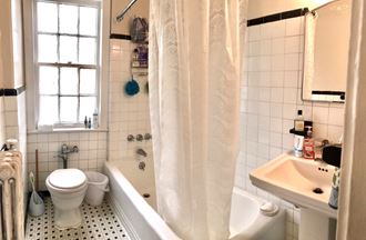 2829 Thornhill Road 1-2 Beds Apartment for Rent - Photo Gallery