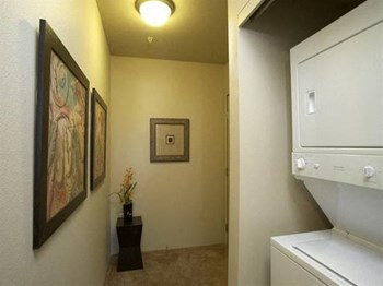 washer and dryer l Tressa Apartments in Seattle WA - Photo Gallery 11