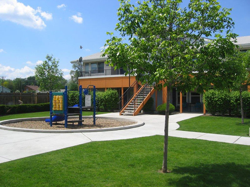 525 SW 13Th Place 2-3 Beds Apartment for Rent
