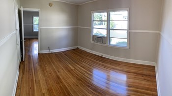 1711 Oxmoor Road 1-2 Beds Apartment for Rent - Photo Gallery 3