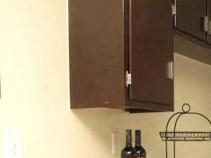 Windsor Apartments l Kitchen