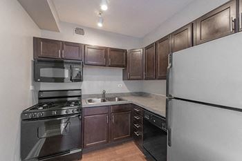 Renovated Kitchens at Reside on Clarendon