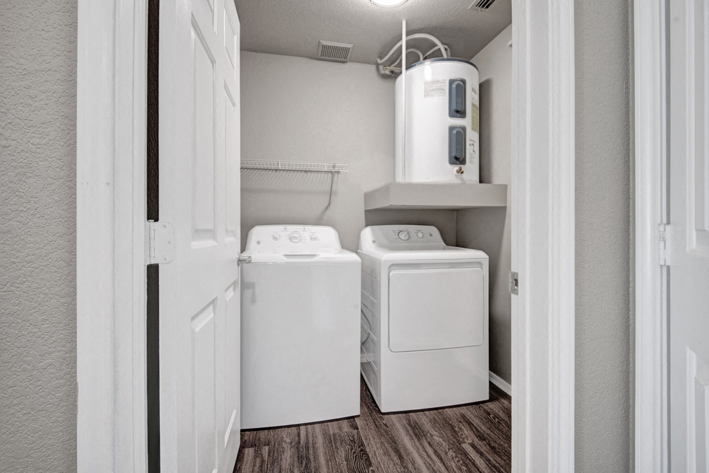Laundry Room | The Catherine Townhomes in Scottsdale